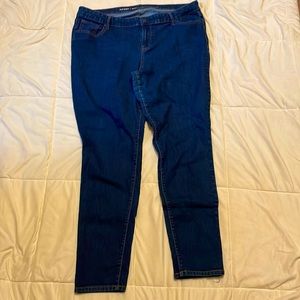Old Navy size 18 long skinny jean